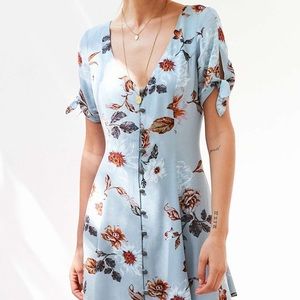 Urban Outfitters Sally Sue Tie-Sleeve Mini Dress